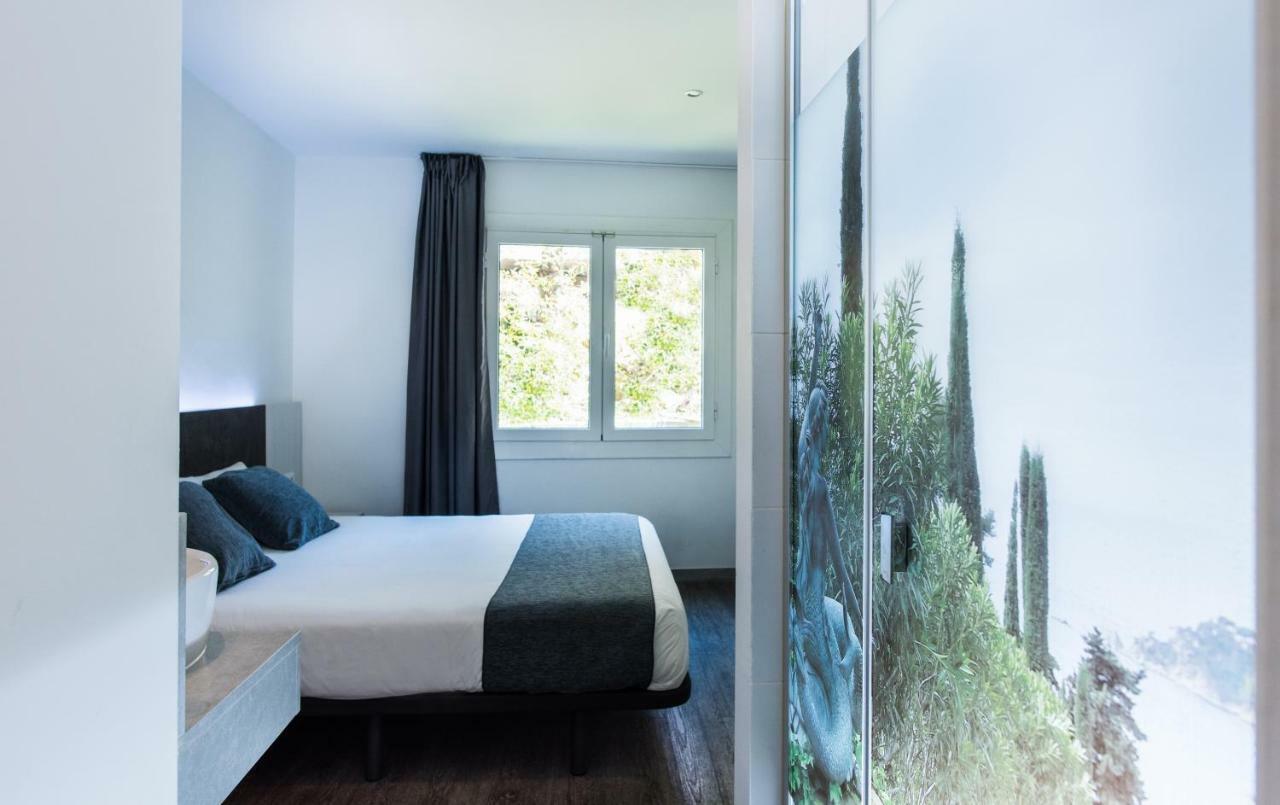 Hostal Ribas Lloret de Mar Ngoại thất bức ảnh